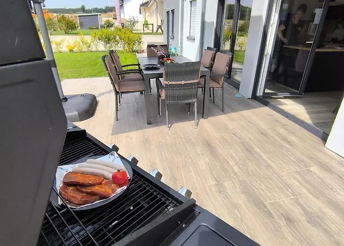 Villa Vulkaneifel -modern -familienfreundlich -terrasse -doppelgarage -ruhiger Lage Darscheid